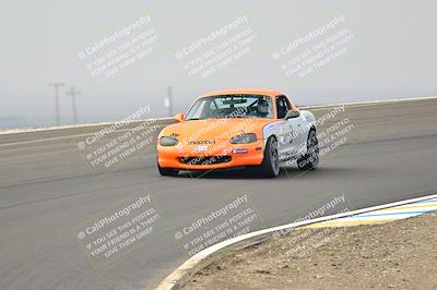 media/Jan-26-2025-CalClub SCCA (Sun) [[cfcea7df88]]/Group 4/Race/